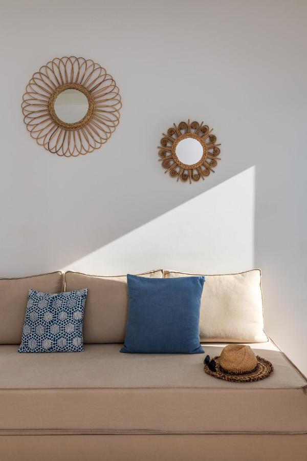 Mykonos Town ブルートピア スイーツ Bed & Breakfast エクステリア 写真