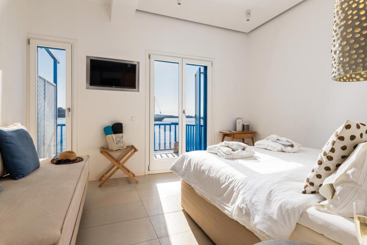 Mykonos Town ブルートピア スイーツ Bed & Breakfast エクステリア 写真