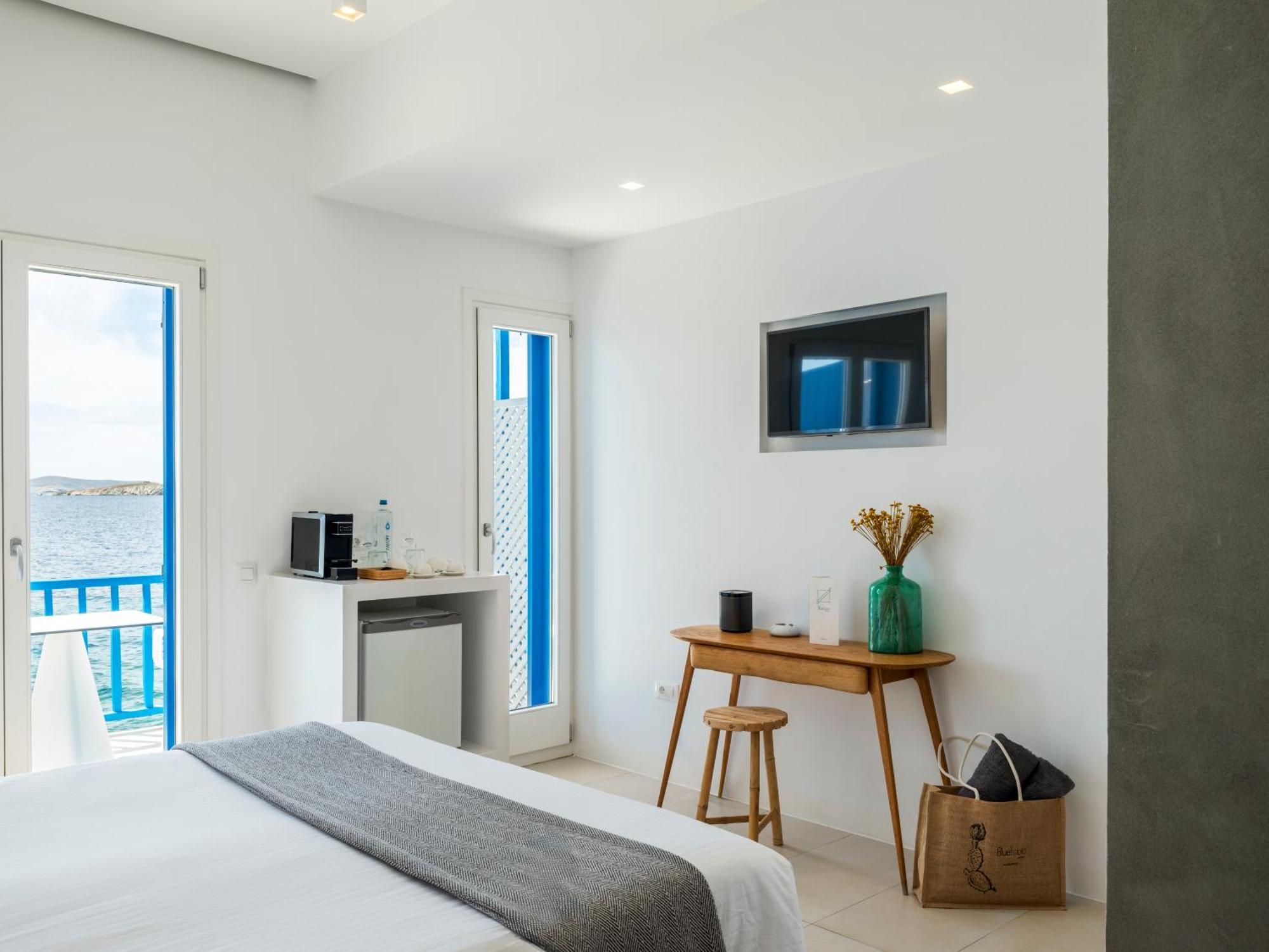 Mykonos Town ブルートピア スイーツ Bed & Breakfast エクステリア 写真