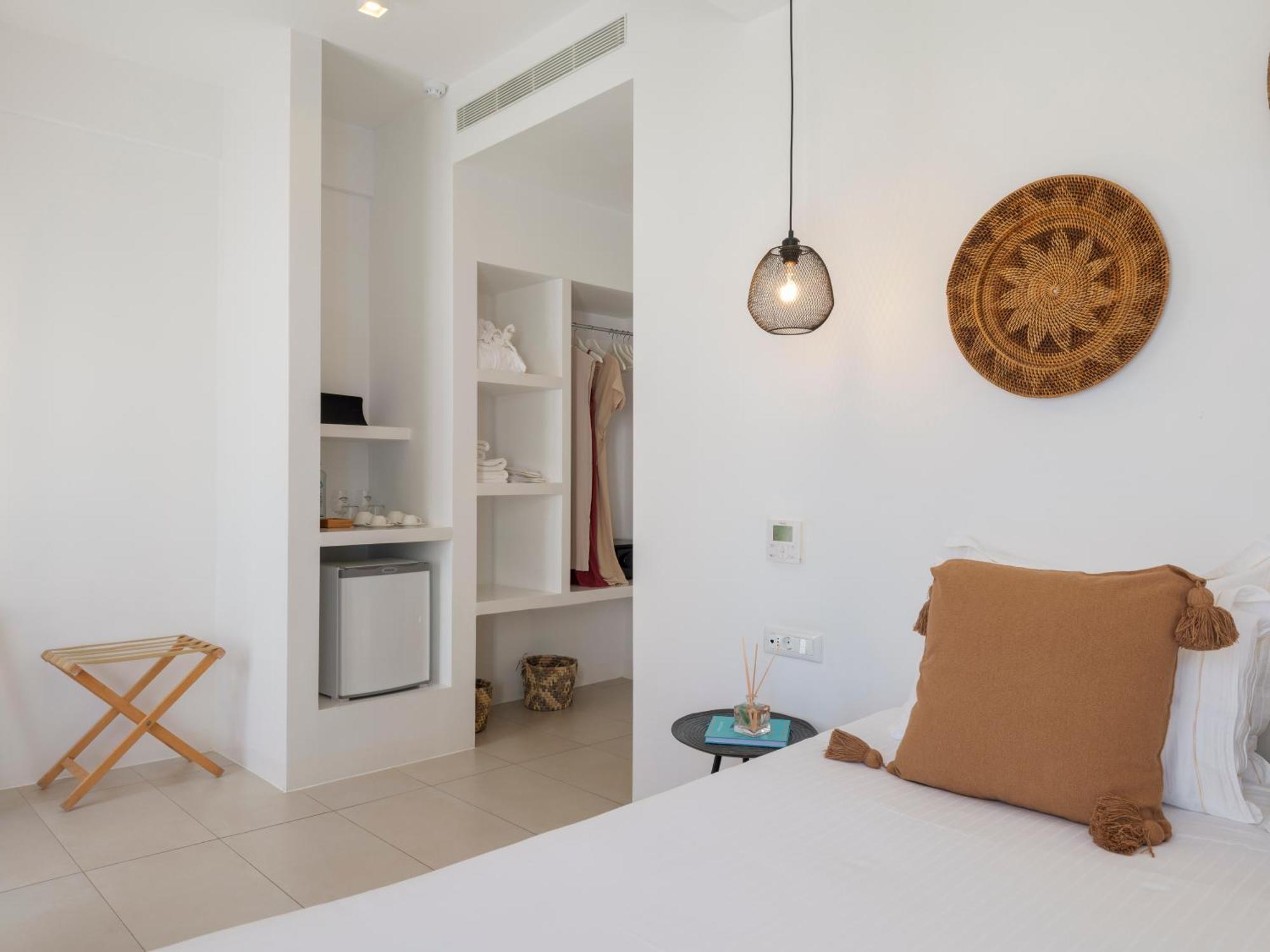 Mykonos Town ブルートピア スイーツ Bed & Breakfast エクステリア 写真