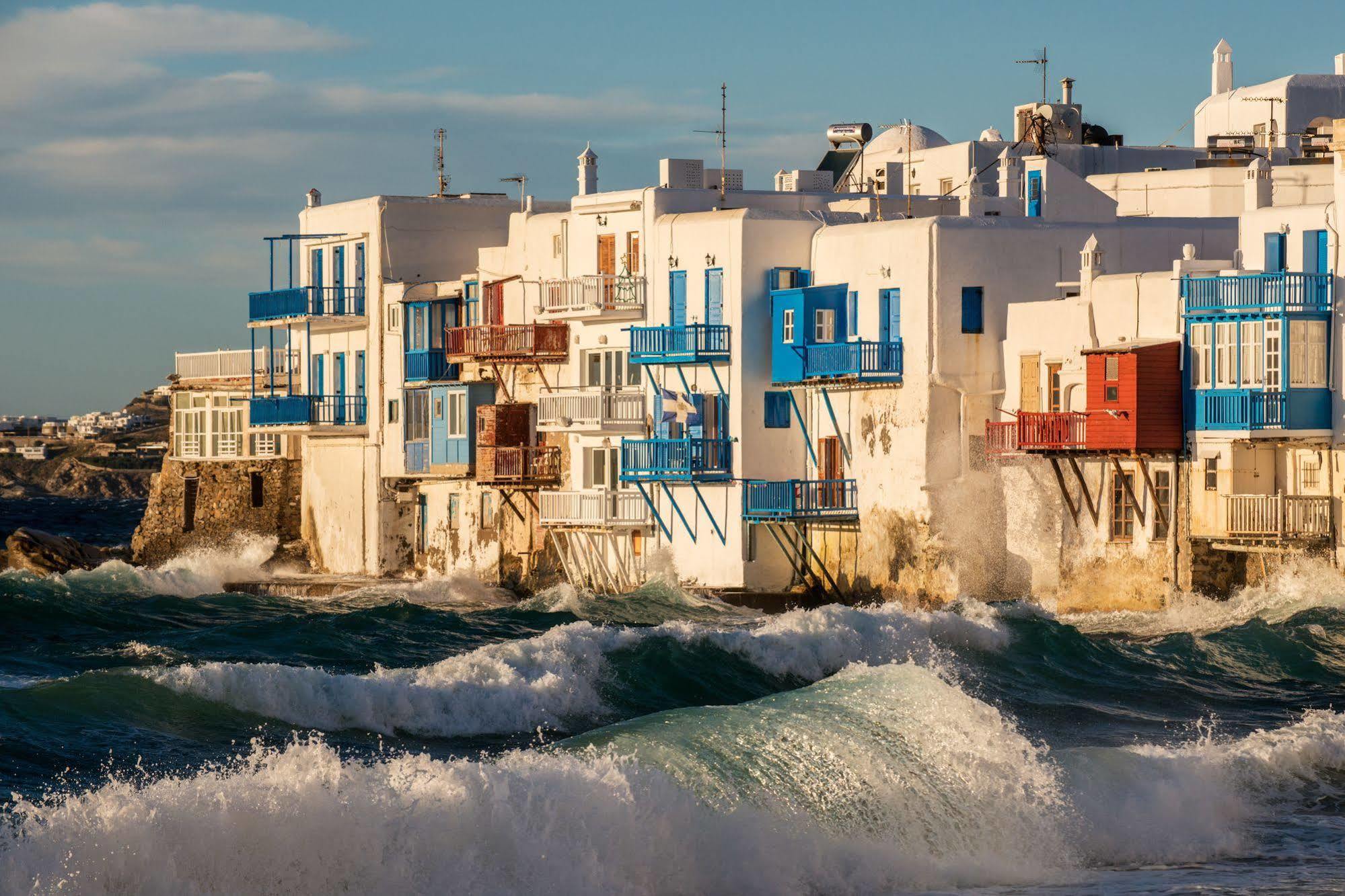 Mykonos Town ブルートピア スイーツ Bed & Breakfast エクステリア 写真